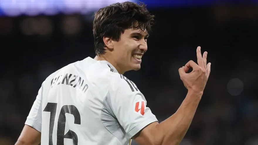 García brilla con un hat-trick y Real Madrid golea 5-1 al Betis en el Bernabéu